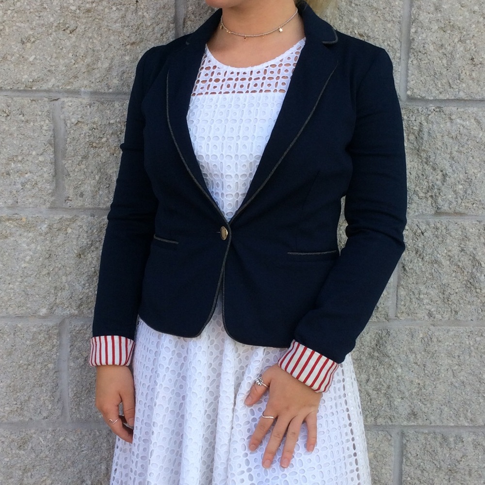 Navy knit blazer